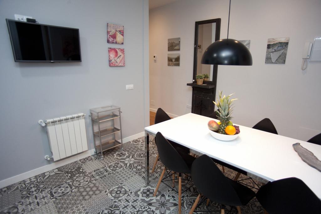 Sol Gran Via Apartman Madrid Kültér fotó